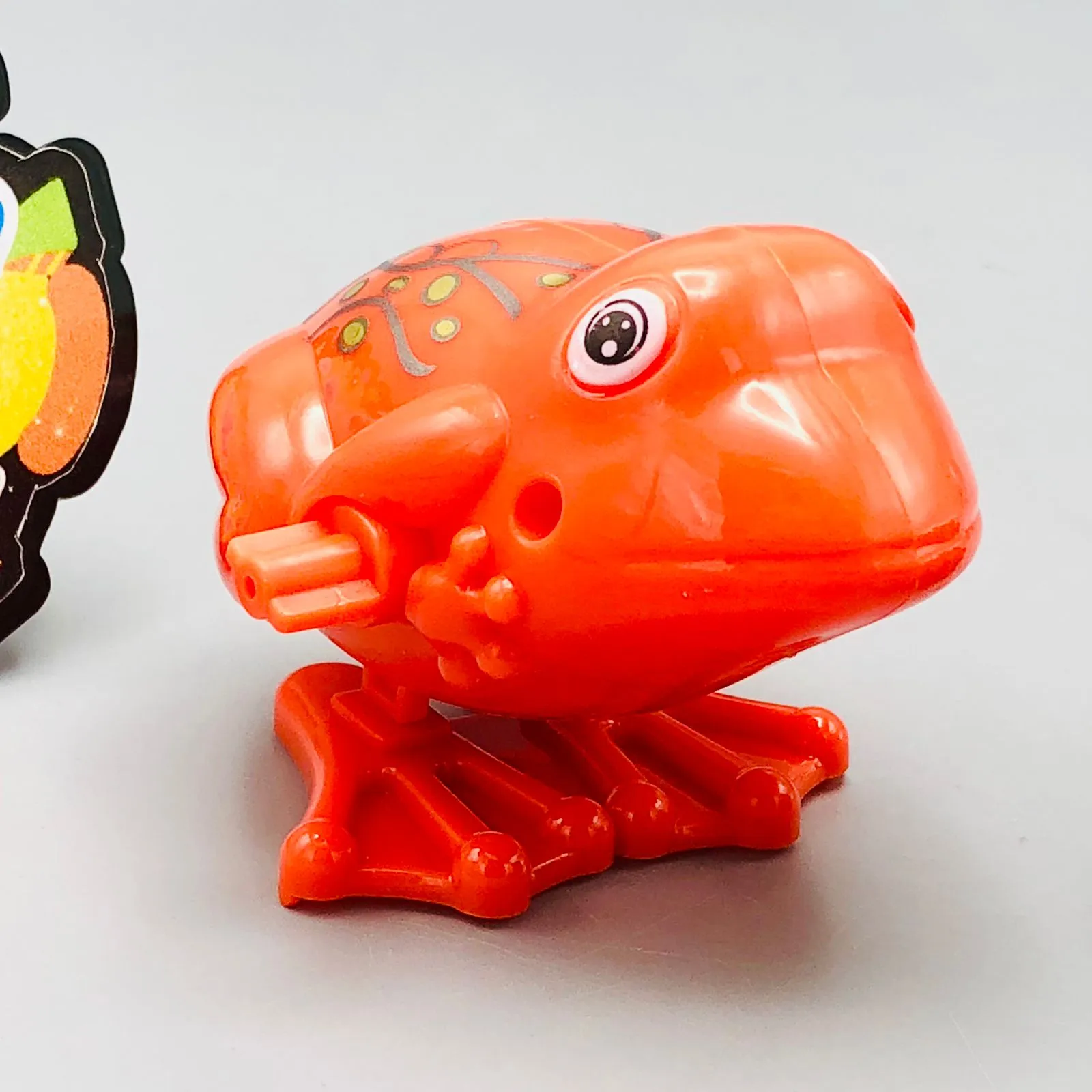 1Pc Wind-up Cute Jumping Frog