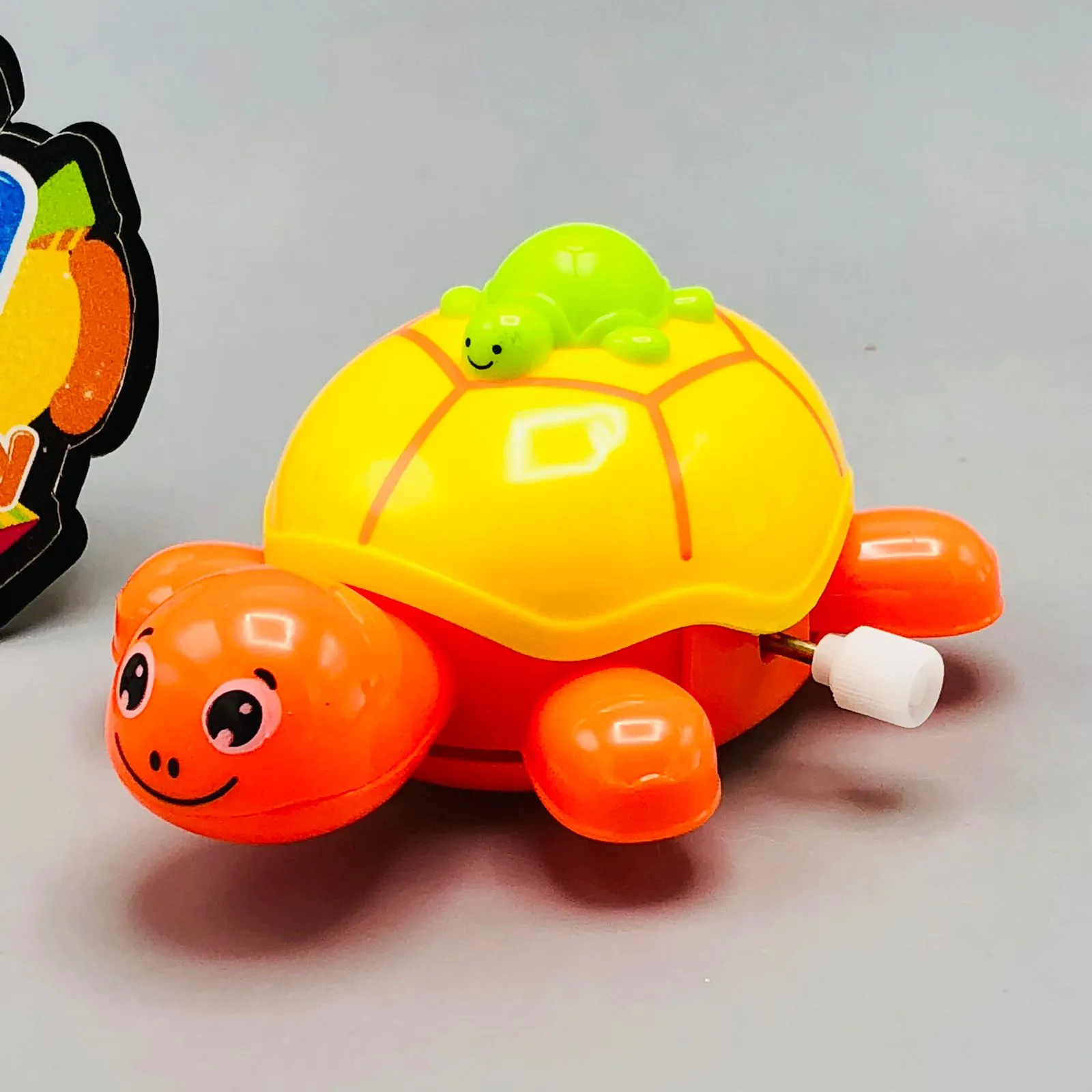 1Pc Wind-up Little Turtle Toy