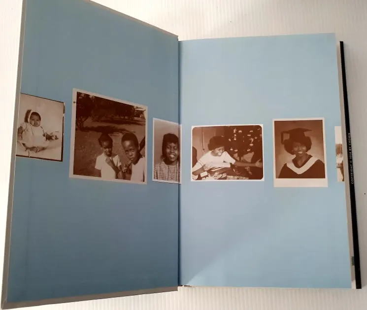 BECOMING - Michelle Obama