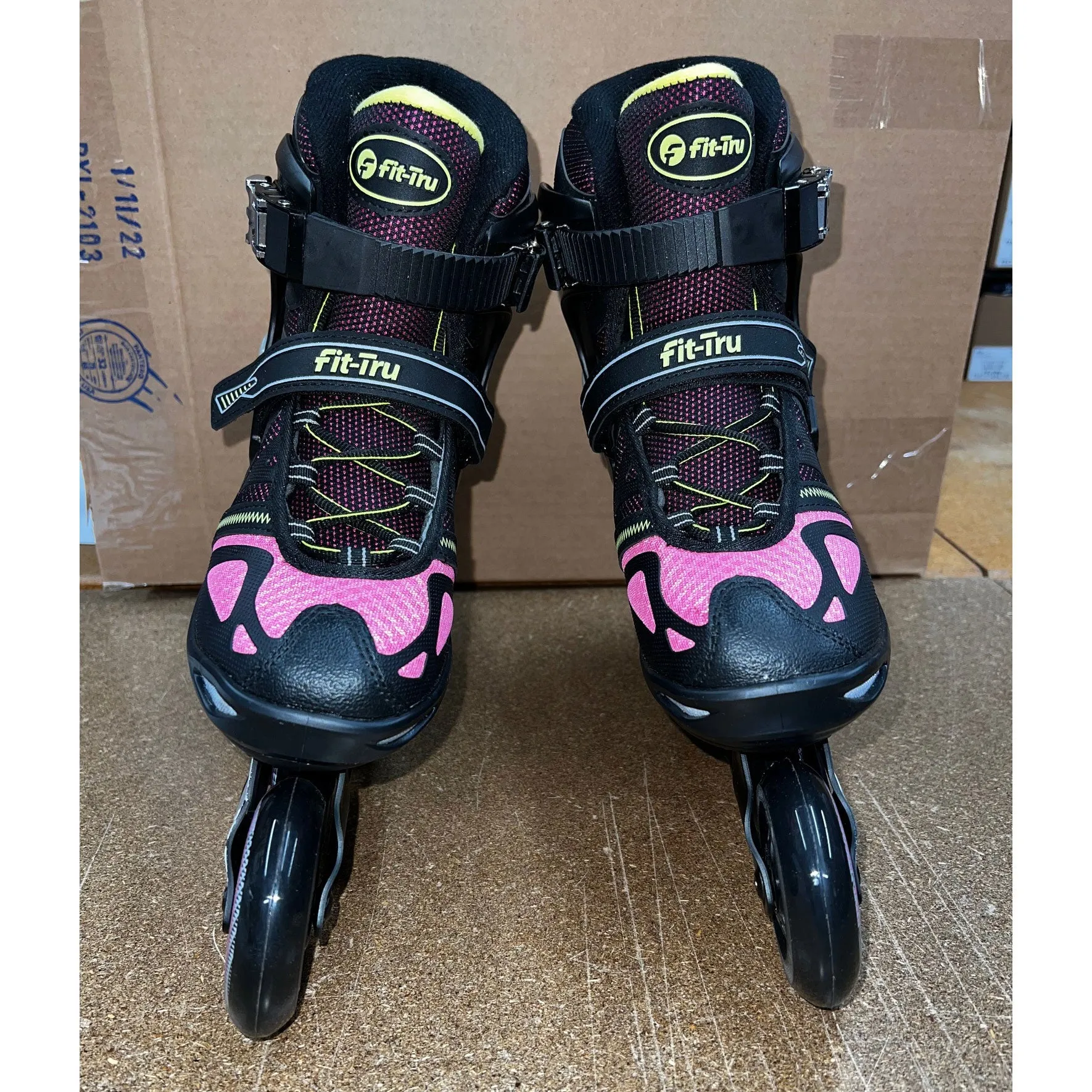 Fit-Tru Cruze 84 Pink Womens Inline Skates - Lightly Used Size 8