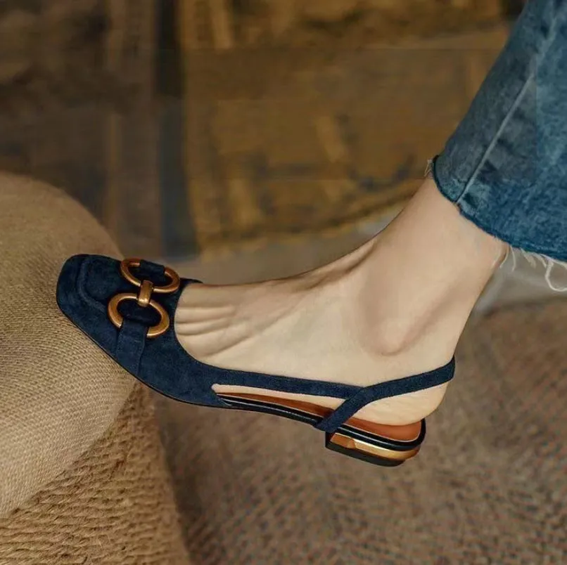 Hnzxzm New Summer Sandals For Women Retro Closed Square Toe Sandals Woman Slip On Mules Shoes Buckle Strap Lady Casual Flat Shoes