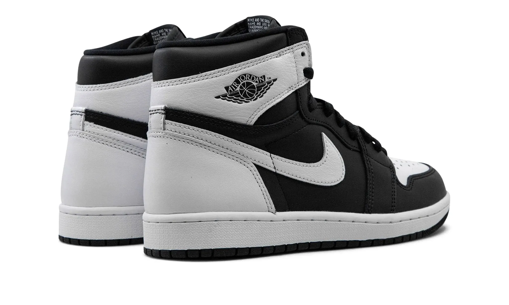 JORDAN 1 RETRO HIGH OG BLACK WHITE