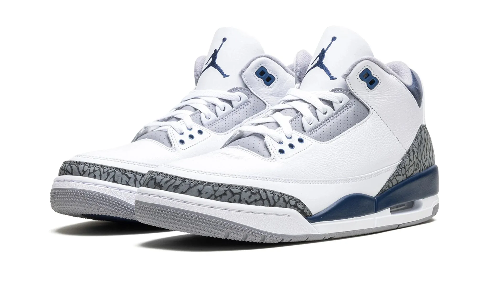JORDAN 3 RETRO MIDNIGHT NAVY
