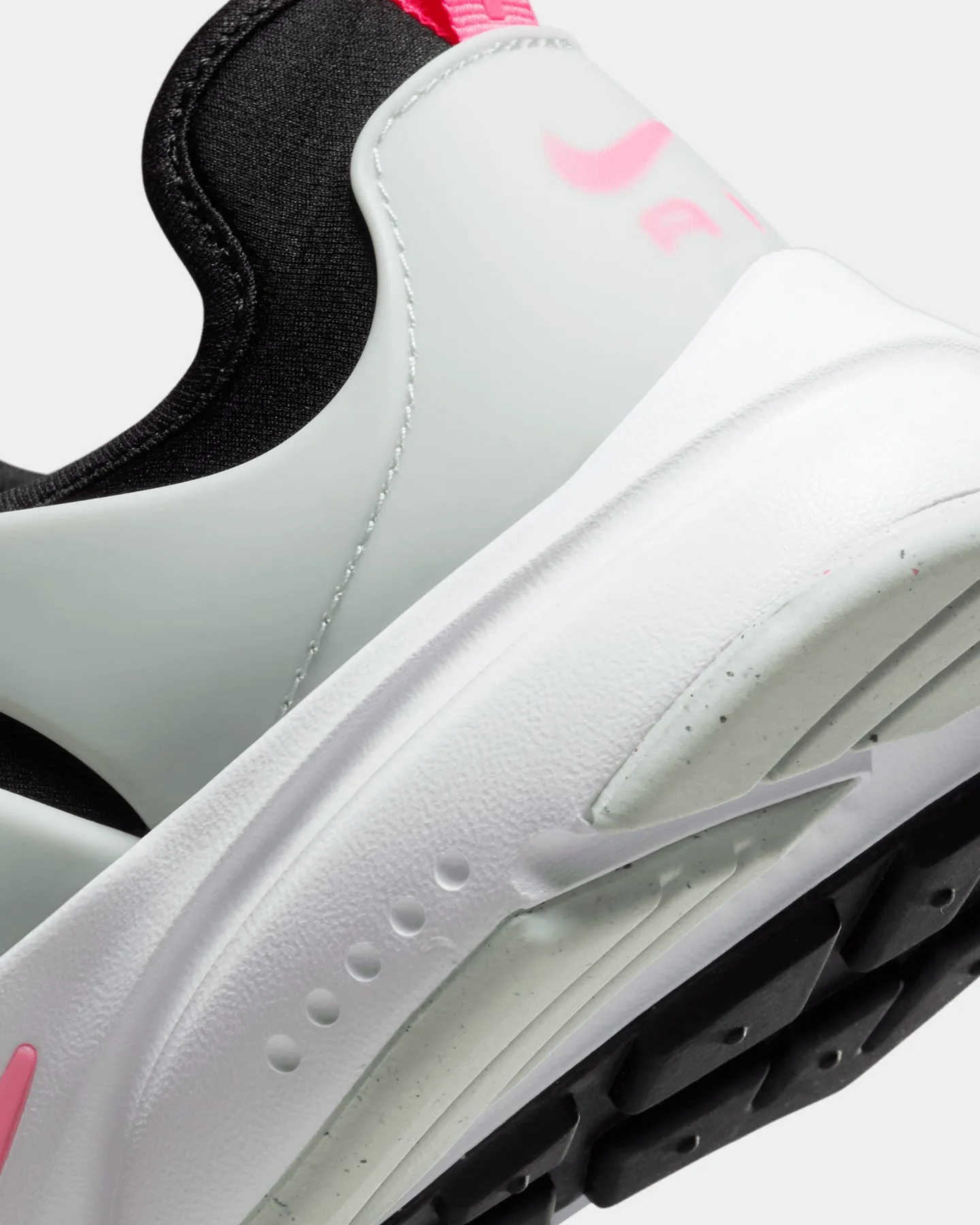 Nike Women's Air Presto Black/Hyper Pink