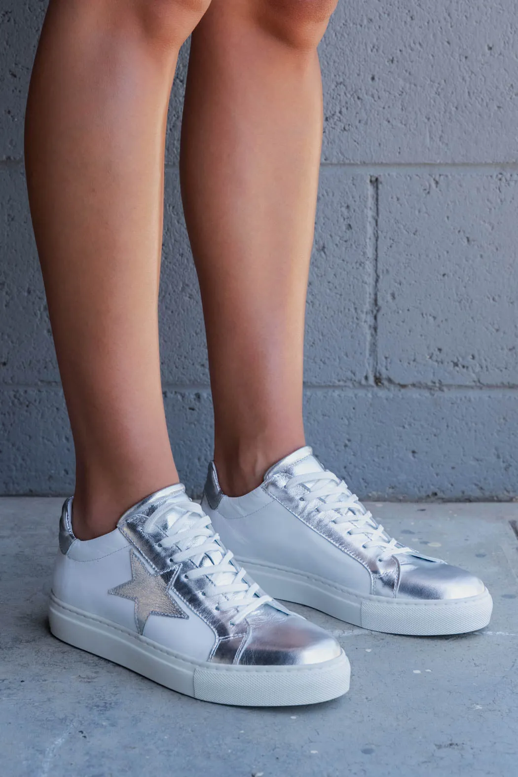 STELLA Silver Sneaker