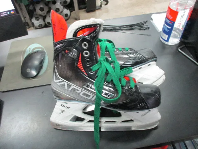Used Bauer Vapor X 3.7 Hockey Skates Size 4