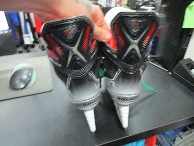 Used Bauer Vapor X 3.7 Hockey Skates Size 4