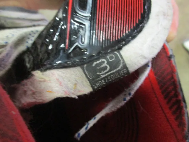 Used Bauer Vapor X2.7 Junior Hockey Skates Size 3