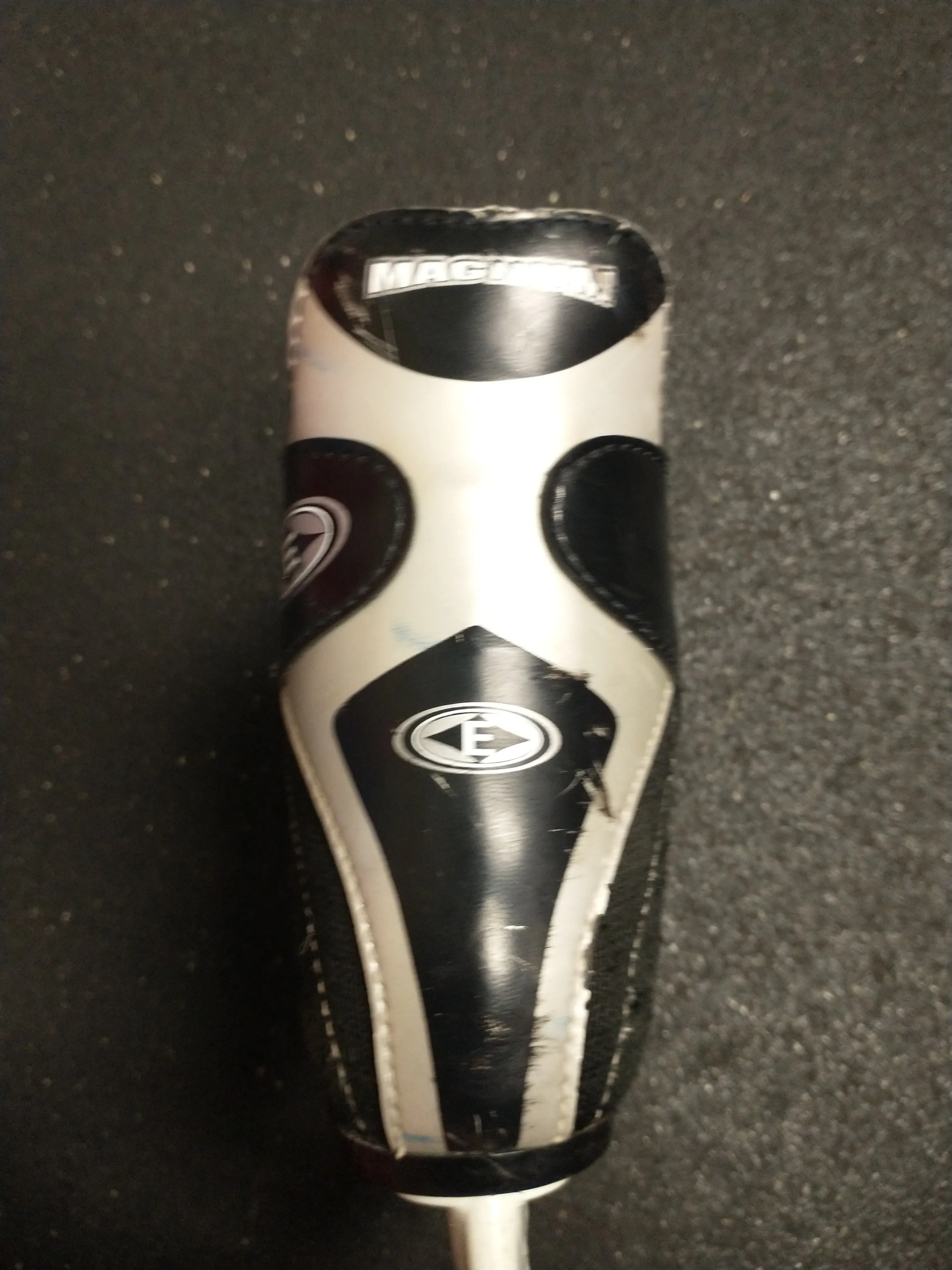 Used Easton Magnum Skates YTH Size 13